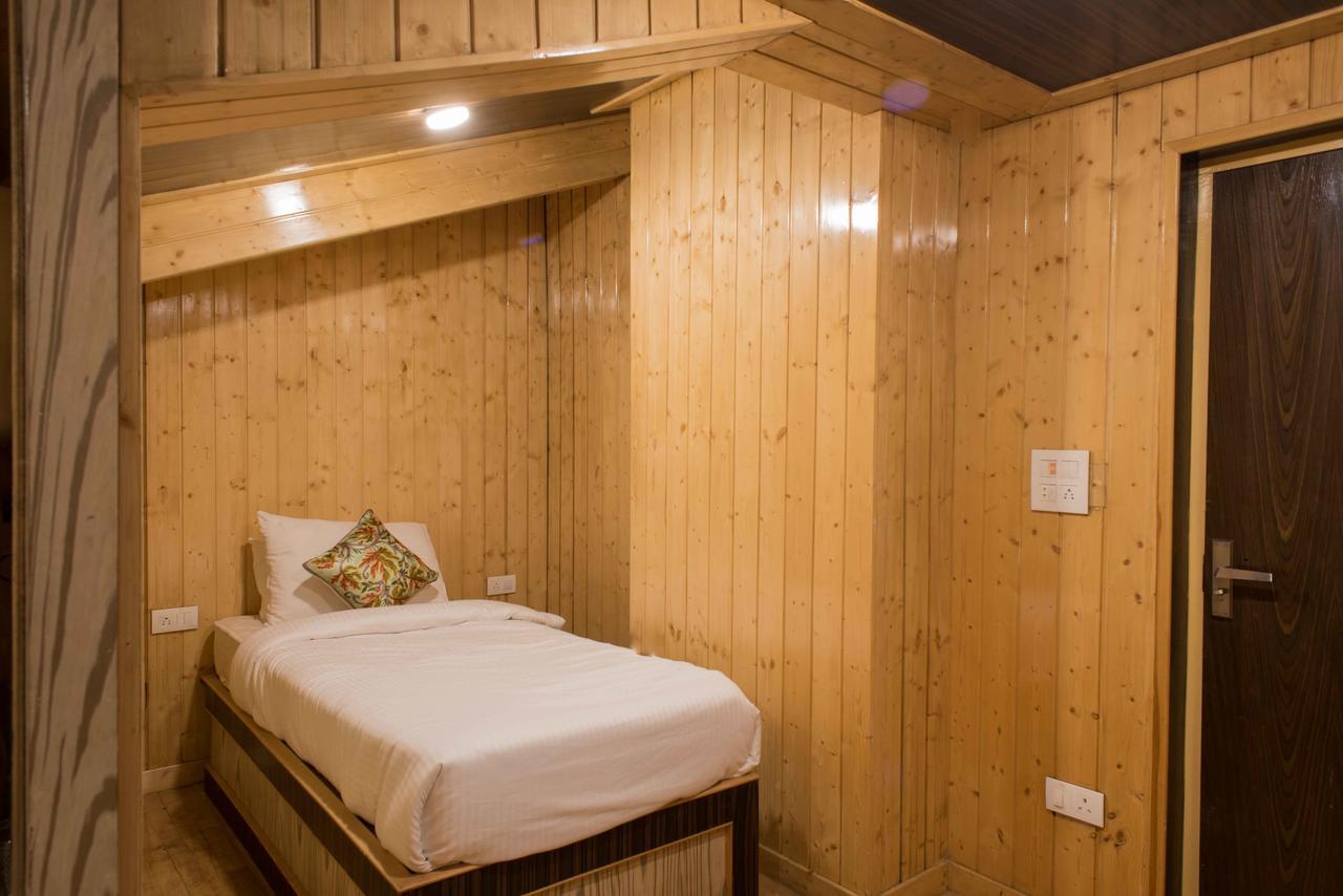 Hotel Imperial Resorts Sonamarg Exterior photo
